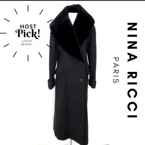 🎉HP🍾 Nina Ricci Paris Pea Coat Double Breasted 100% Fur Collar Neiman Marcus M